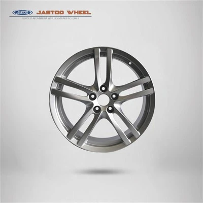 Svikið 18x8 silfurhjól fyrir SAAB